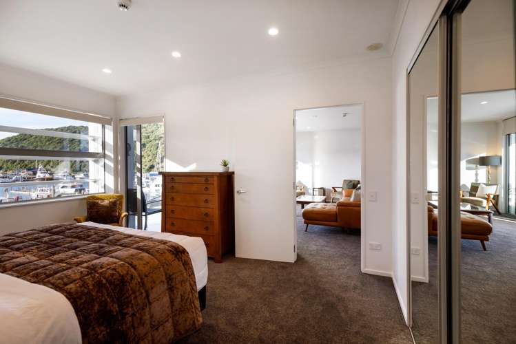 206/6 London Quay Picton_11