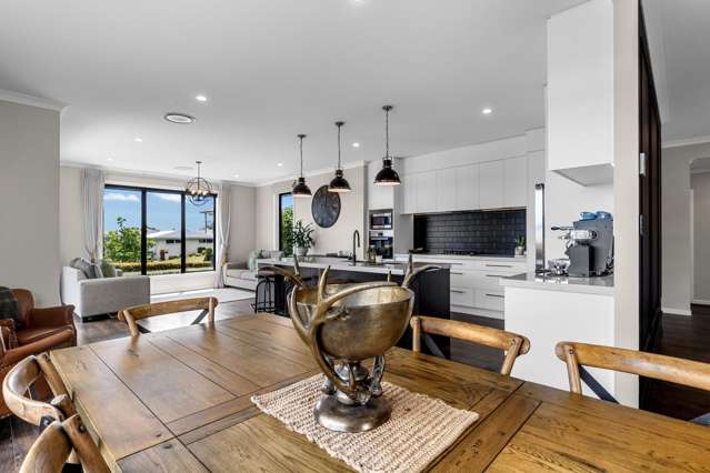 10 Benmore Crescent Pyes Pa_2