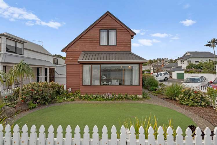 33 Queens Parade Devonport_10