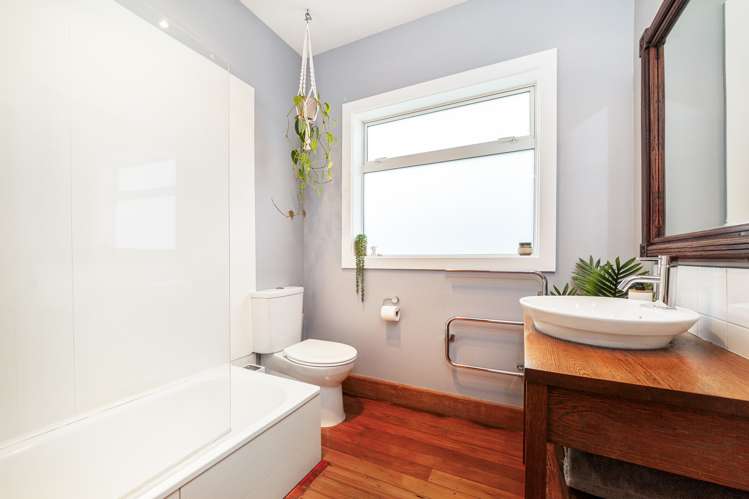 73 Saint Johns Street Woolston_14