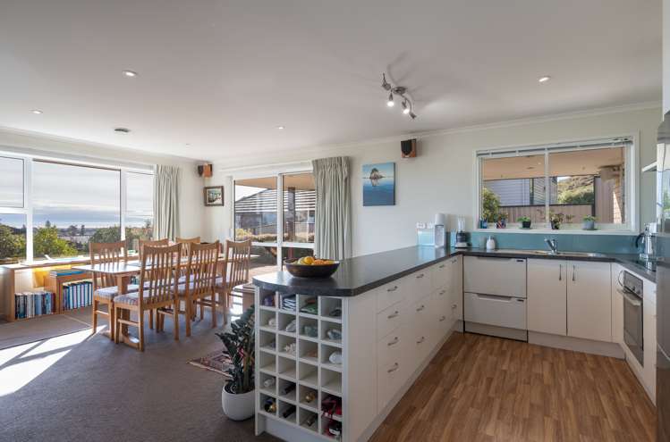 5 Norfolk Place Stoke_10