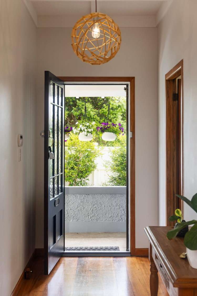 28 Harbutt Avenue Mount Albert_22