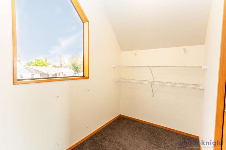 22 Geraldo Place Russley_16