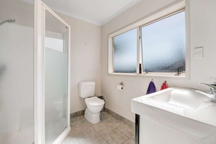 18 Driftwood Drive Red Beach_12