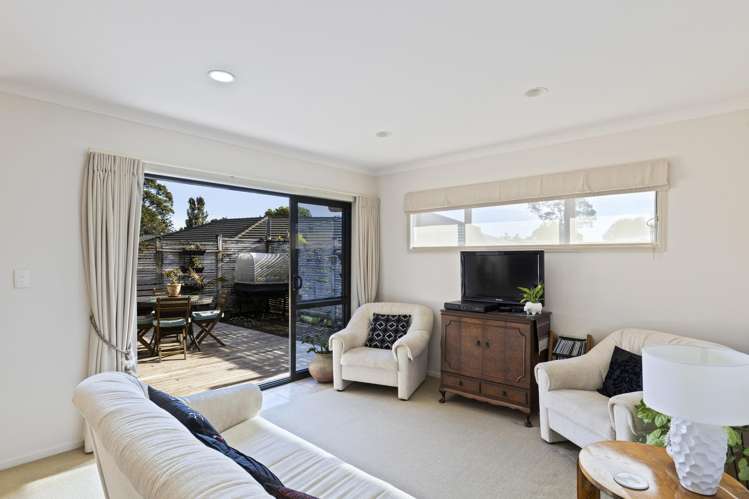 6 Royal Heights Glen Avon_15