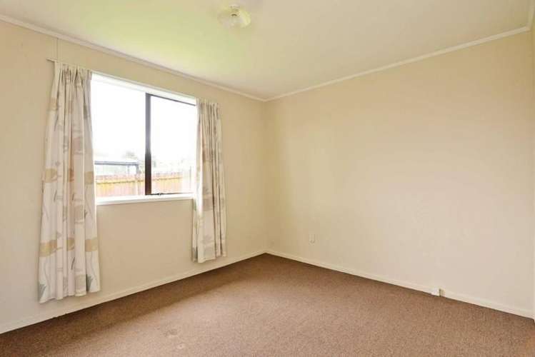 148 Solar Road Glen Eden_6