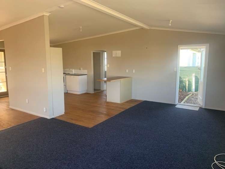 13 Pratt Avenue 1207_4