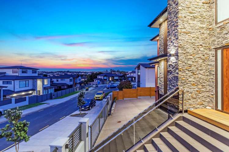 47 Fernhill Way Oteha_30