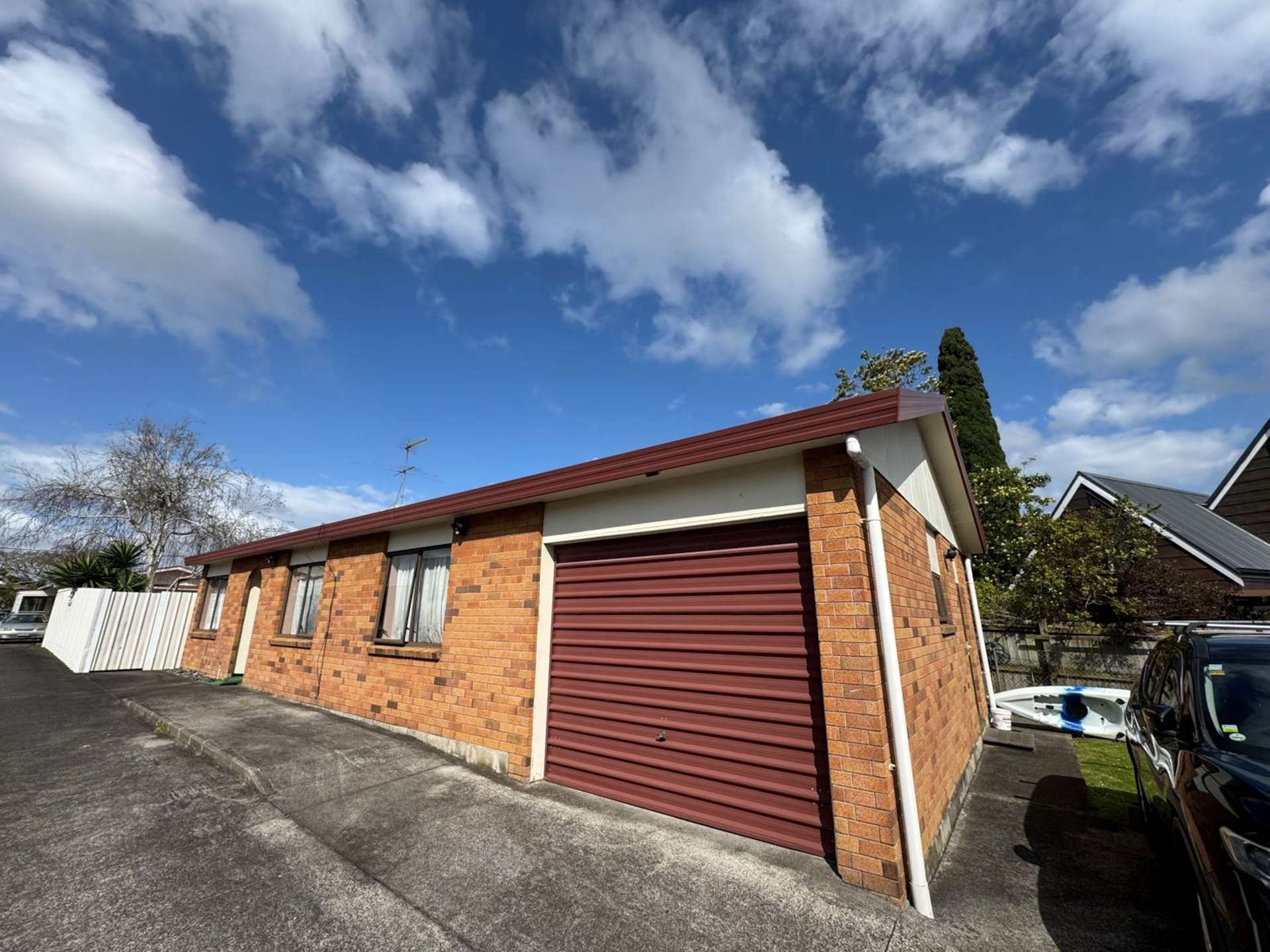 2/106 Galway Street Onehunga_0