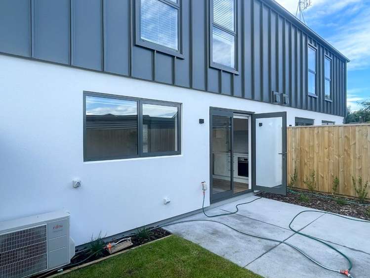 3/14 Moule Street Addington_9