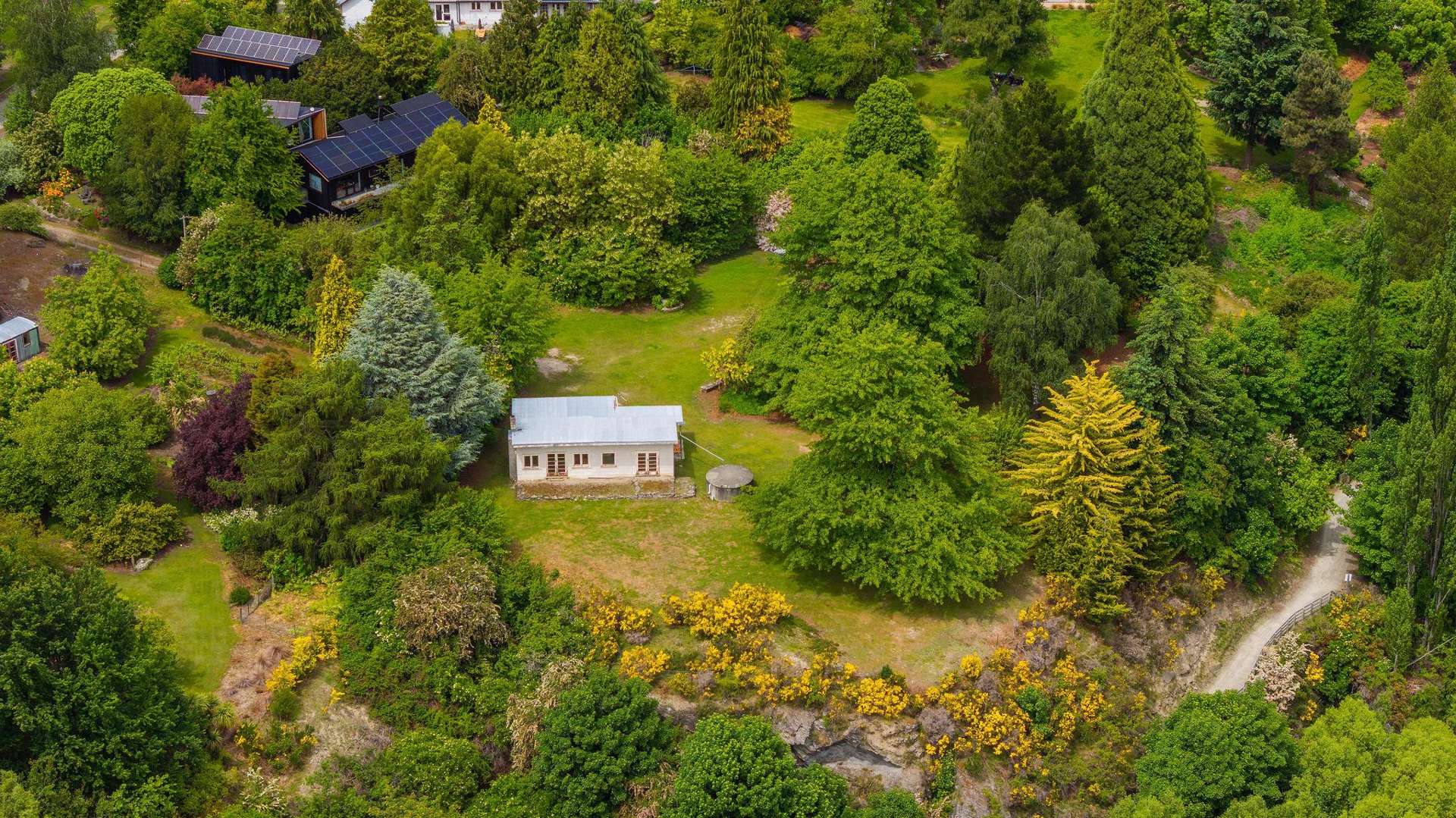 17 Whitechapel Road Arrow Junction_0