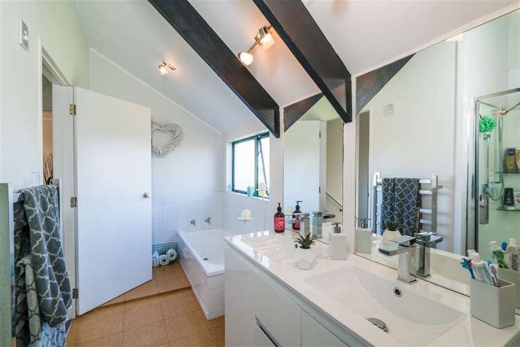 2/23a Vincent Street Howick_16