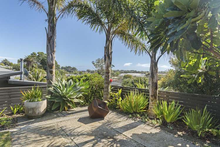 5 Cessna Lane Glen Avon_22