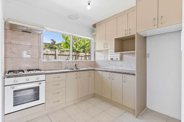 3/42 Seabrook Avenue New Lynn_11