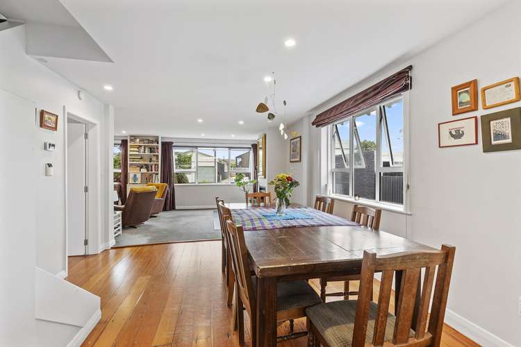 101 Apu Crescent Lyall Bay_5