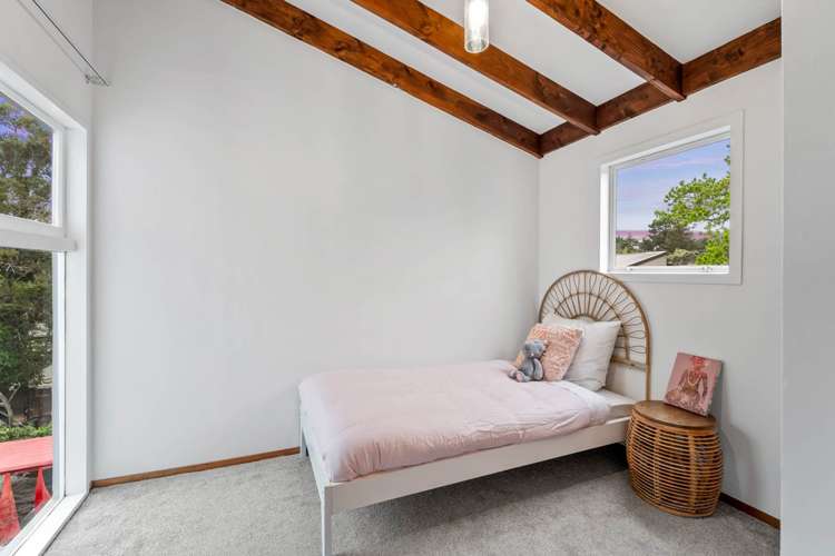 2/32a Clayburn Road Glen Eden_9