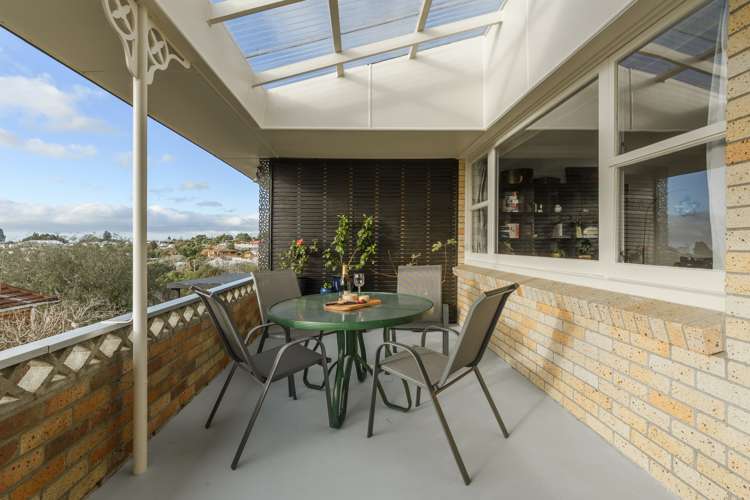 1/24 Upland Street Brookfield_5