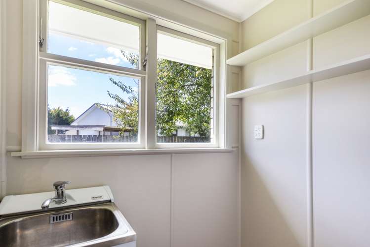 9 Te Wharekaihua Grove Turangi_12