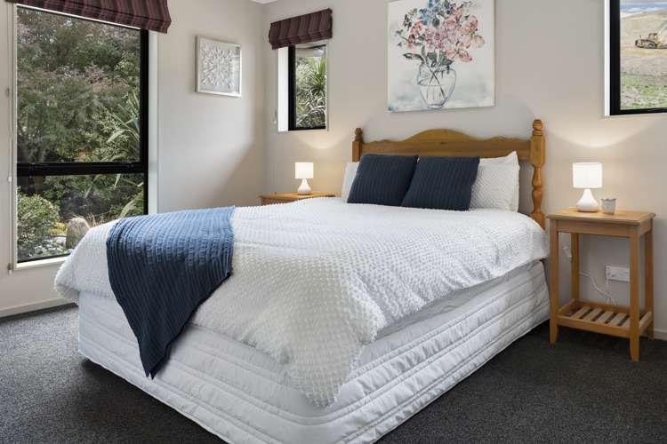 40 Sunningdale Drive Stoke_17