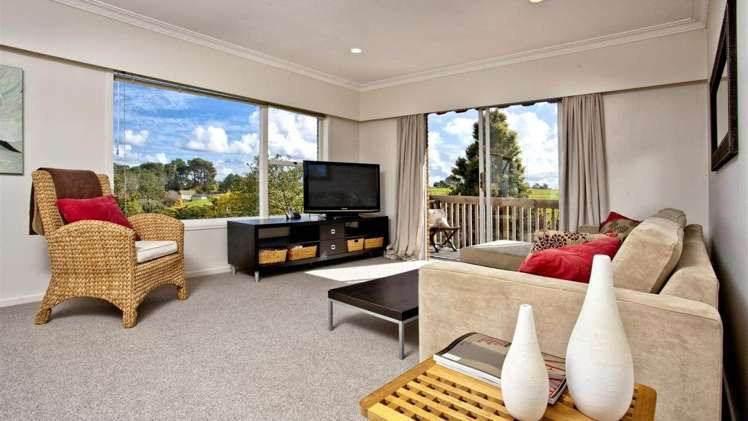 2/240 East Coast Road Forrest Hill_5