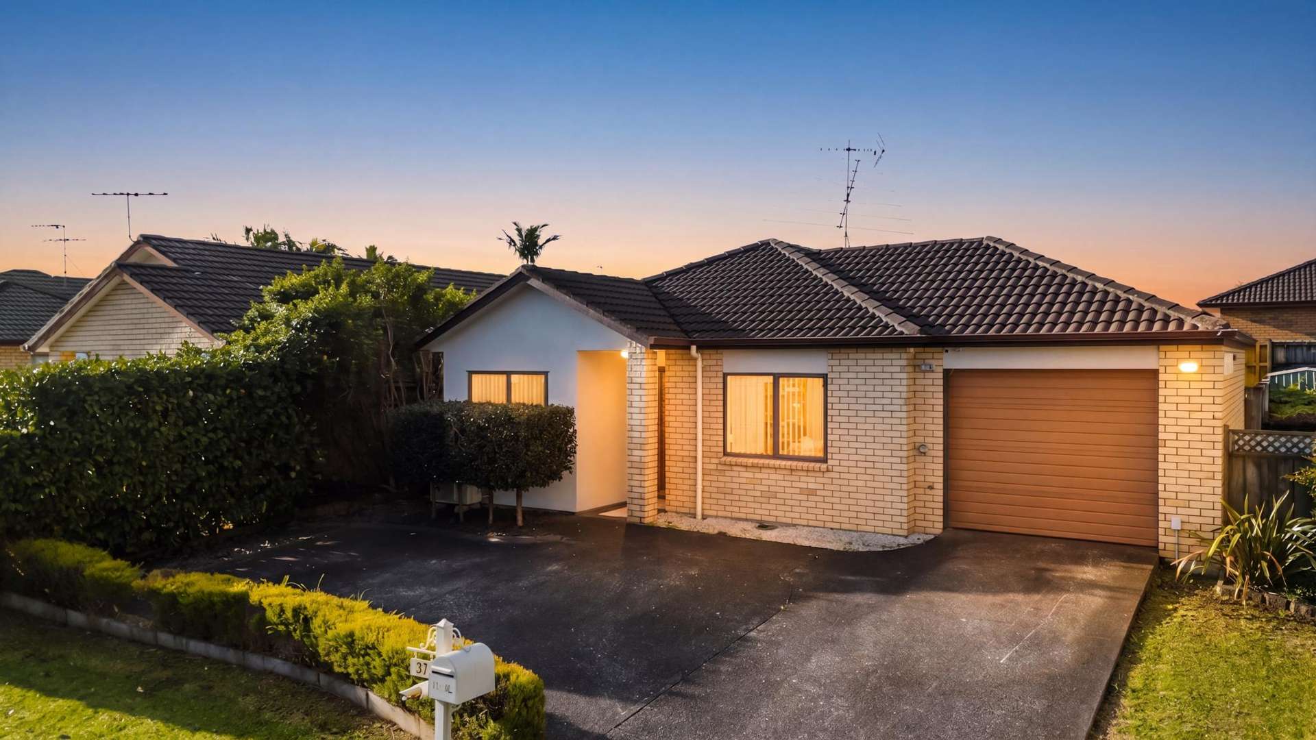 37 Magic Way Randwick Park_0