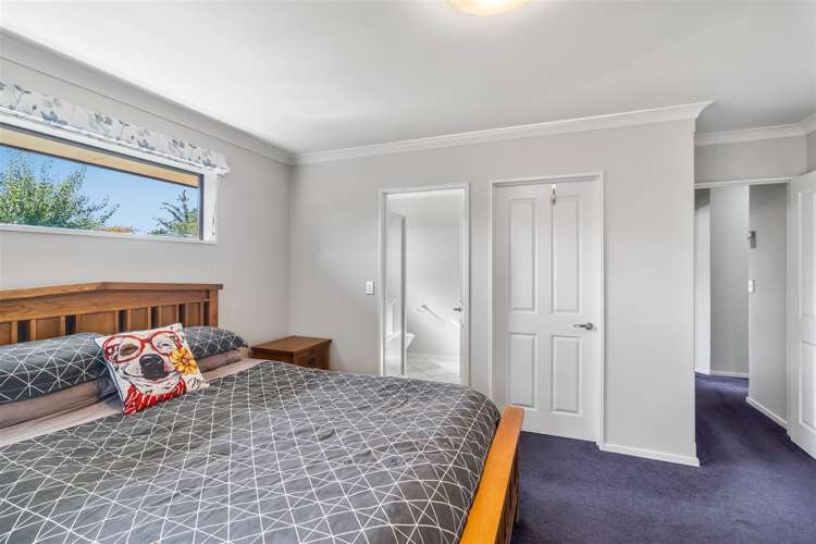 2 Keyes Mews Rolleston_9