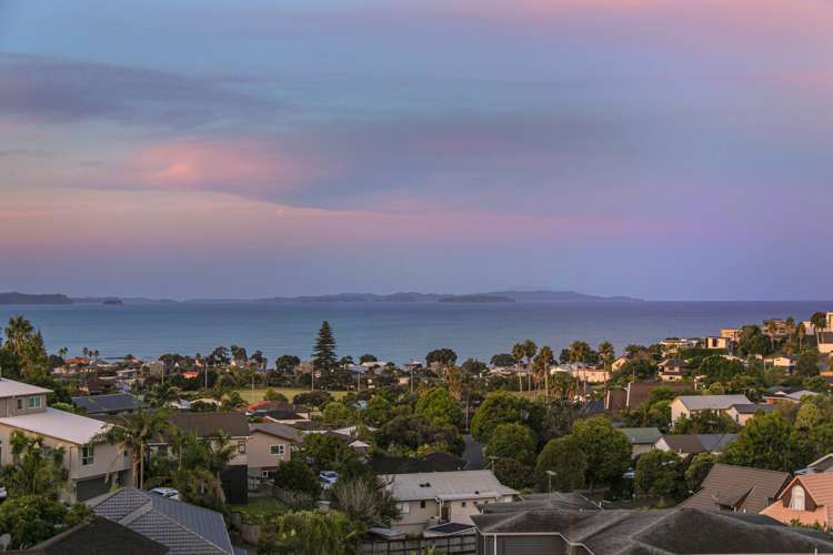 188 Whangaparaoa Road Red Beach_1