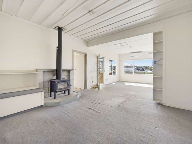 24 Linklater Ave Foxton Beach_2