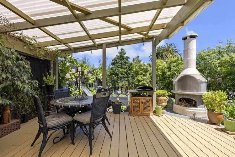 16 James Street Raglan_25