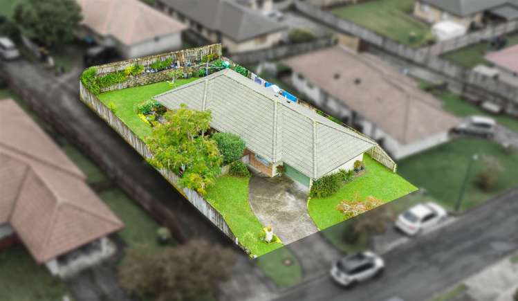 12 Cretian Crescent Henderson_12