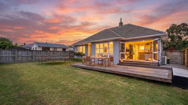 Big Garage, Great Home, Prime Location