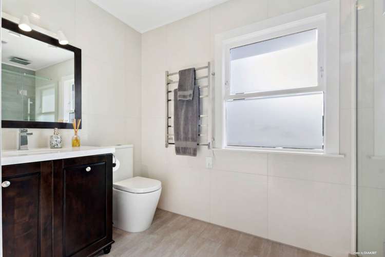 48 Glendene Avenue Glendene_22