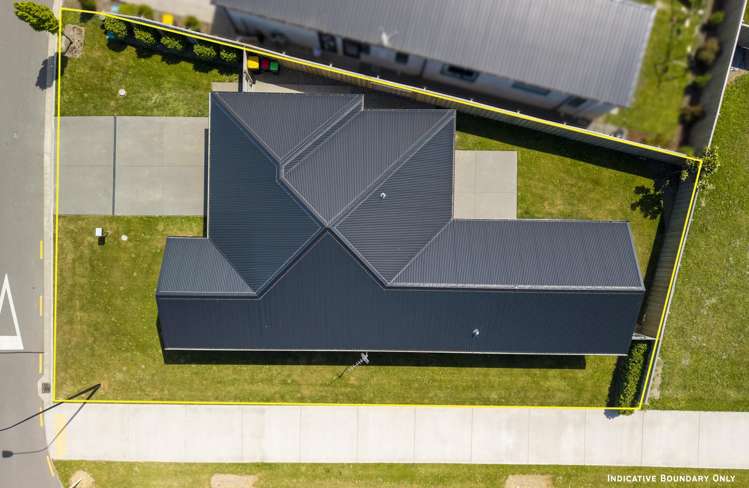 21 Oakleigh Street Woodend_18