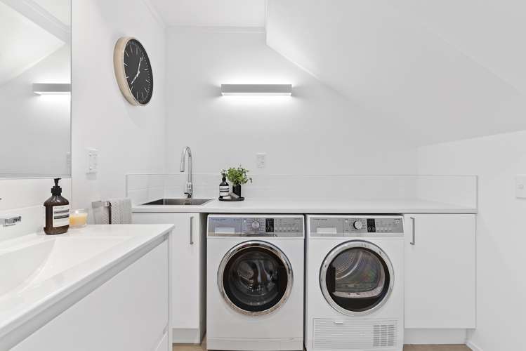 2/36 Pemberton Avenue Bayview_16