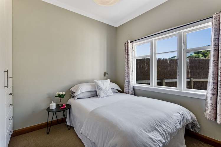 35 Glamis Avenue Strathmore Park_13