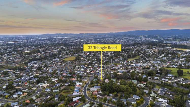 32 Triangle Road Massey_30