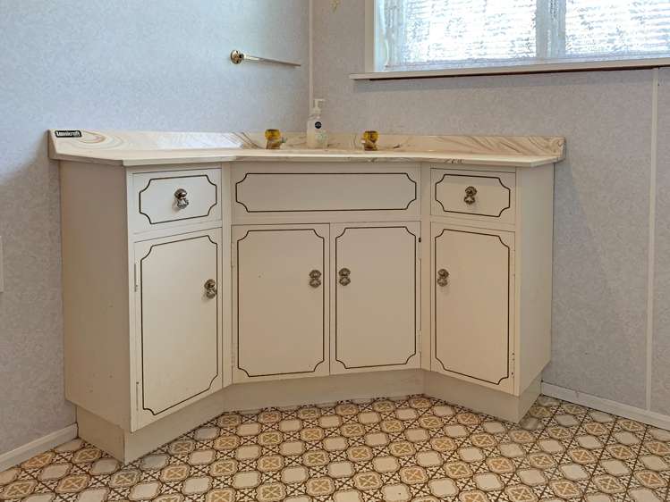 39 Wilson Road Balclutha_11