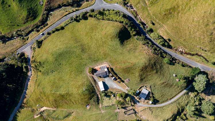 1595 Waingaro Road Glen Massey_22