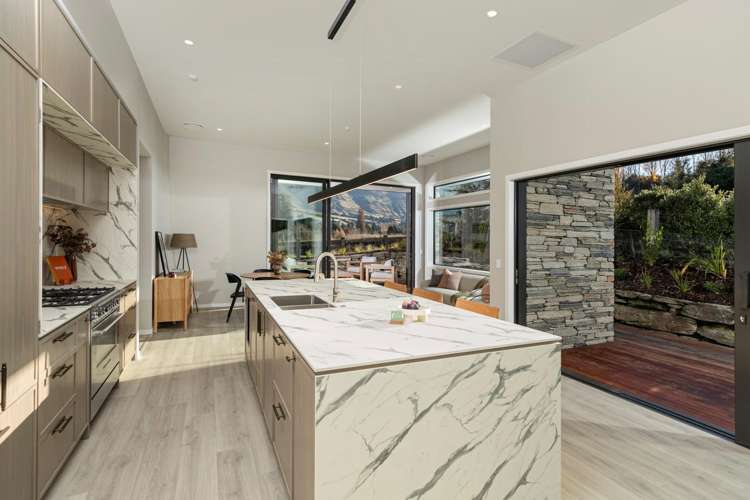 9 Kamana Rise Wanaka_10