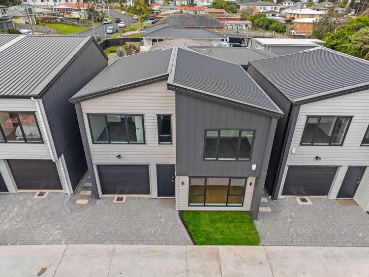 Lot 1-3/20 Greenmeadows Avenue Manurewa_24