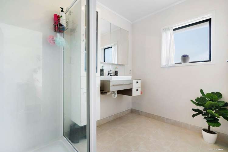 2/37 Prictor Street Papakura_9