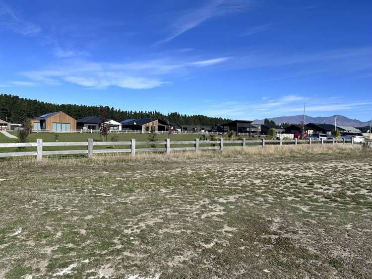 33 Longview Drive Lake Hawea_6