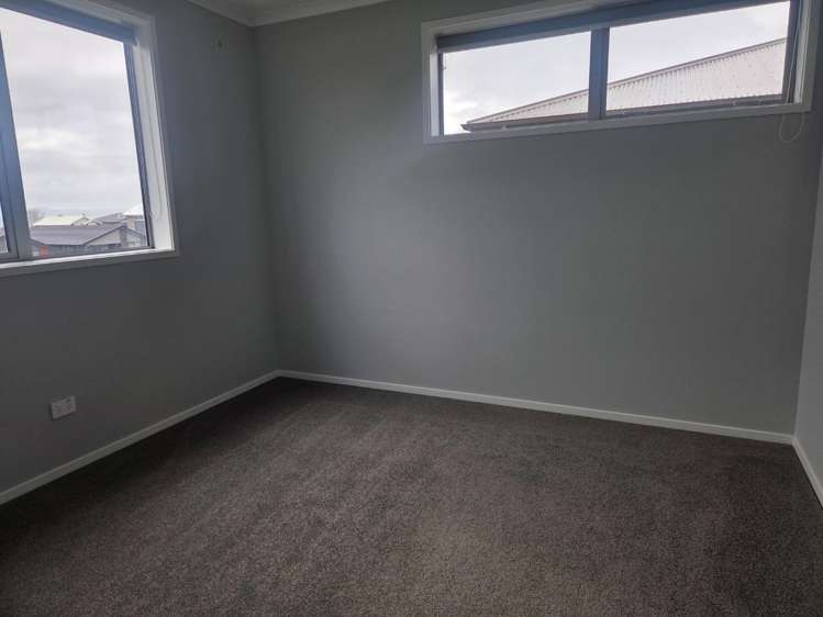 2 Karearea Avenue 1128_16
