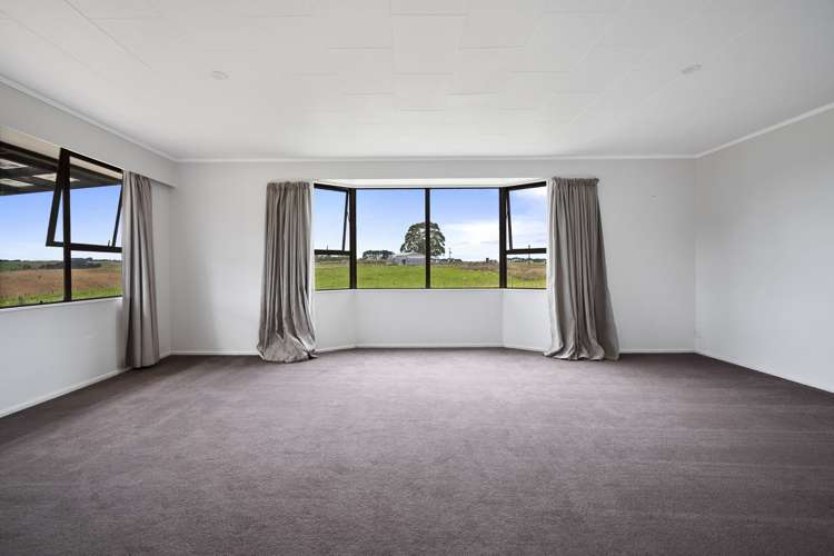 2346 Makino Road Halcombe_12