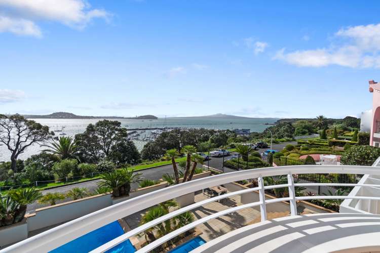 80 Paritai Drive Orakei_11