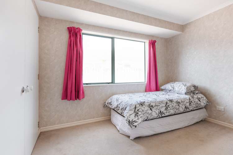 172 Pacific View Road Papamoa_21