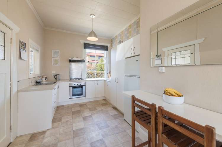 2/130 Queen Street Richmond_1