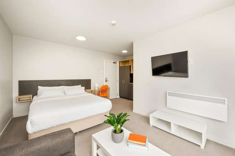 1/3 May Road Mangere East_2