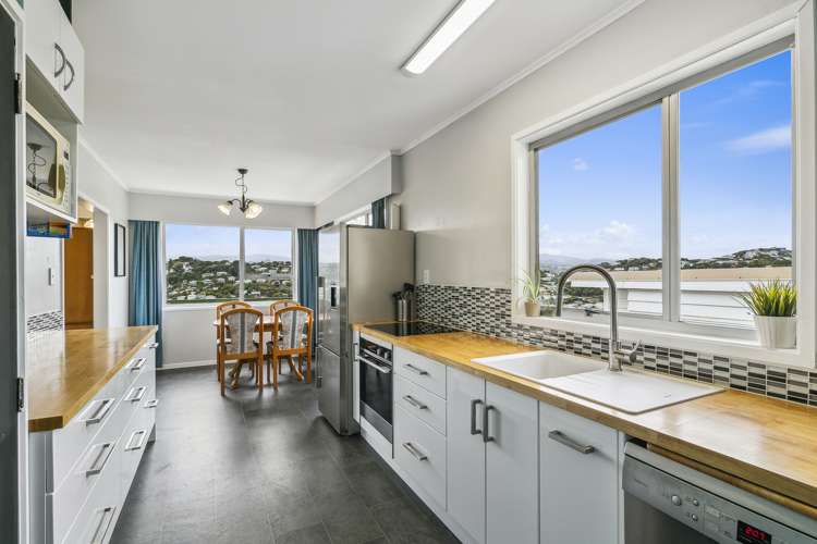 22 Waiwera Crescent Maupuia_6