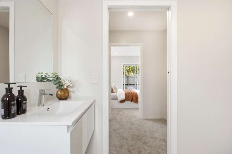 35A Moffett Street Islington_13